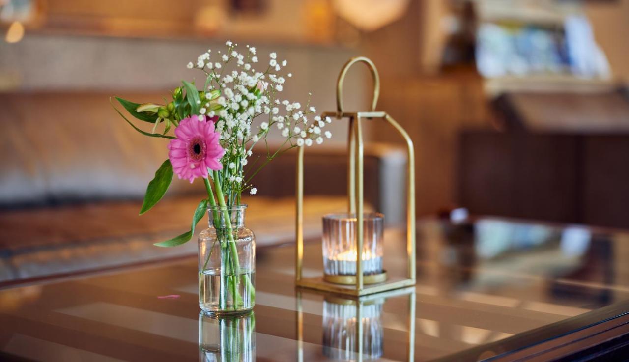 Westcord Hotel Schylge エクステリア 写真