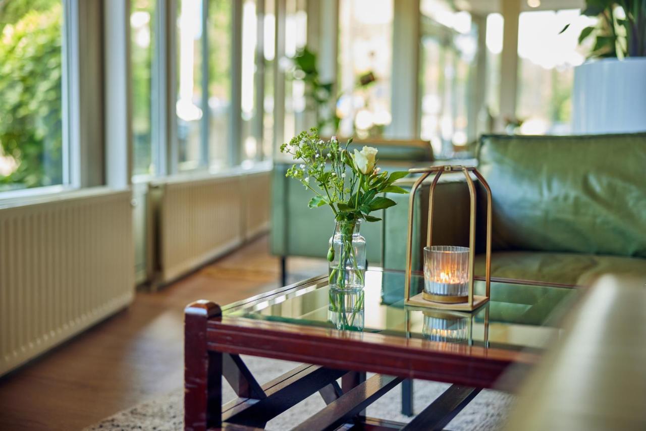 Westcord Hotel Schylge エクステリア 写真